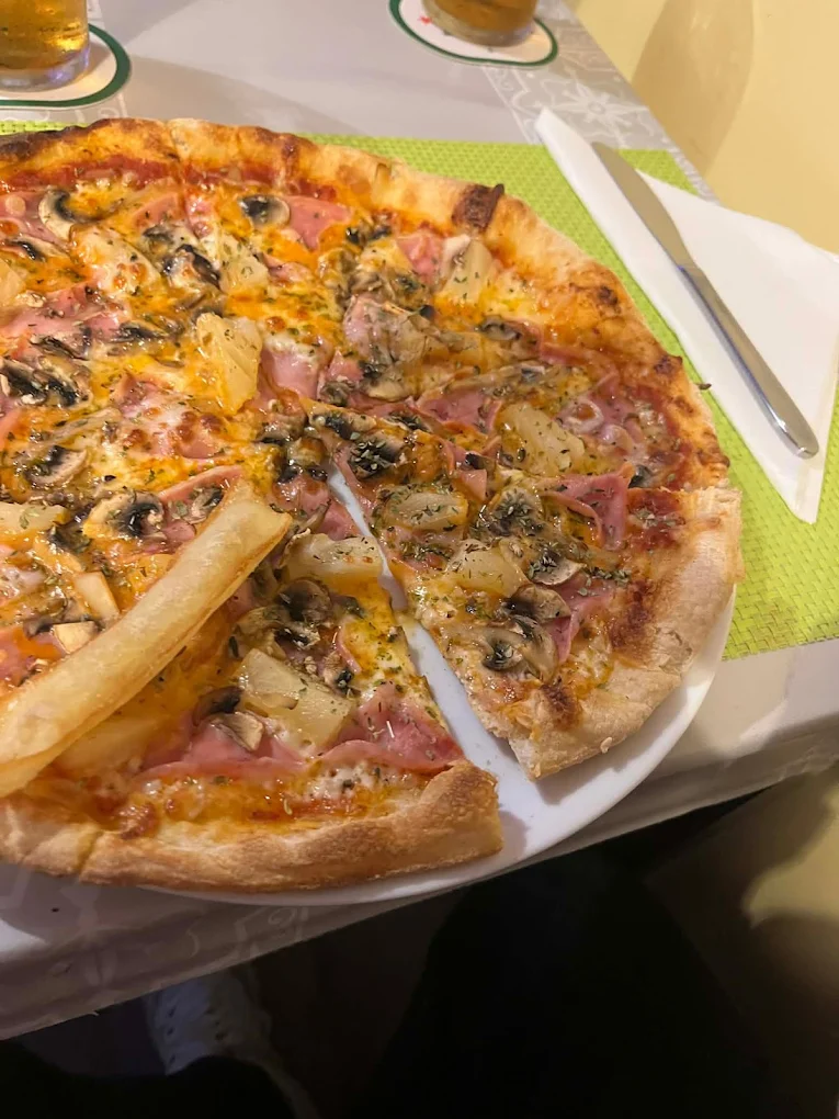 Pizza Restaurant Albir